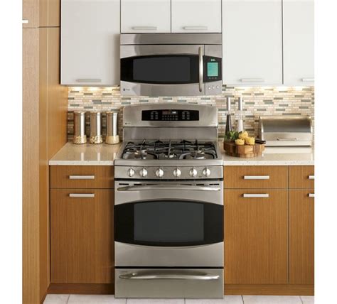 gas stove with oven and microwave